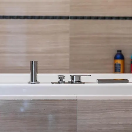 The Brilliance - The Ultimate Experience Apartment